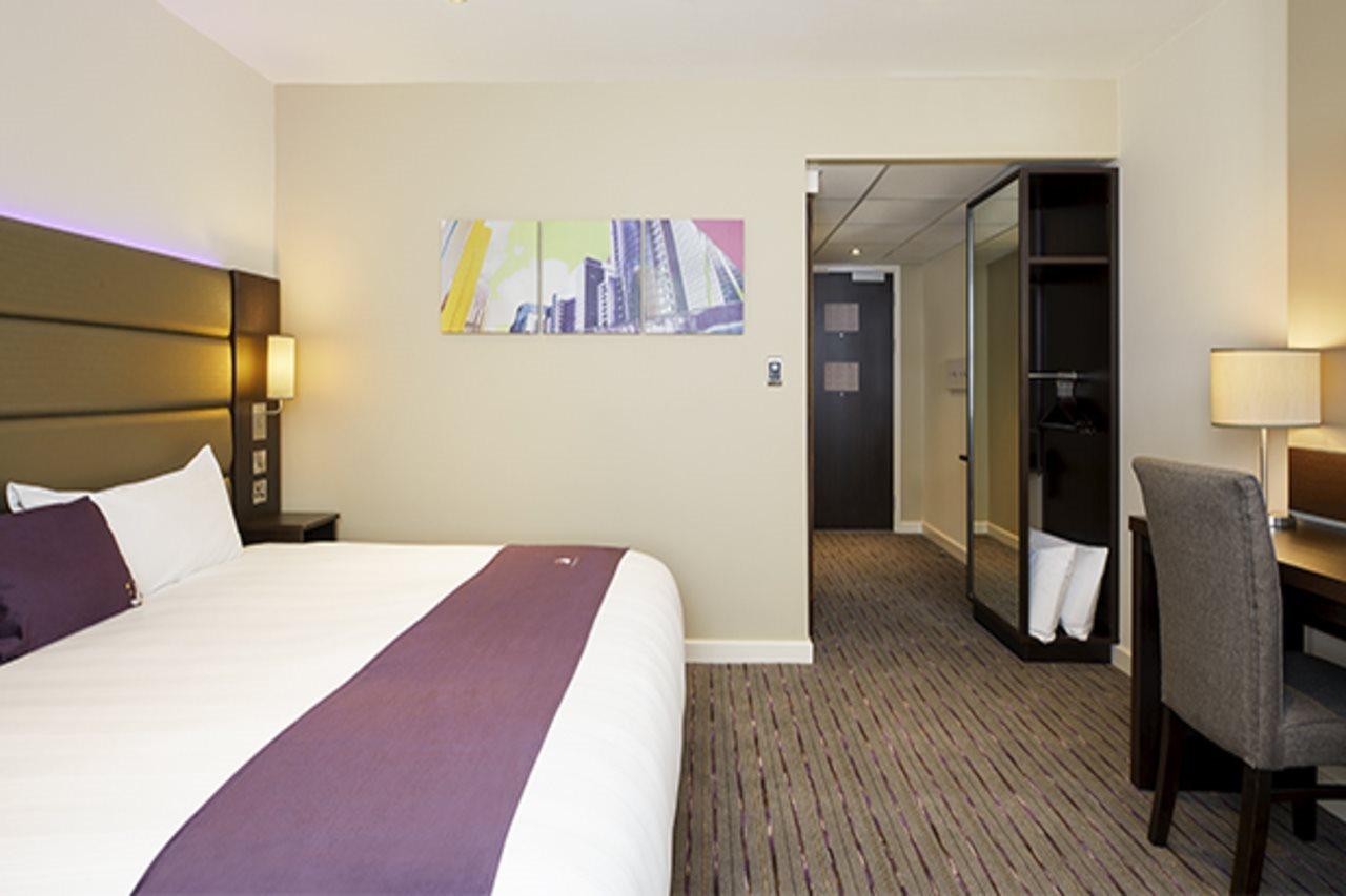 Premier Inn London Gatwick Airport South - London Road Crawley  Luaran gambar