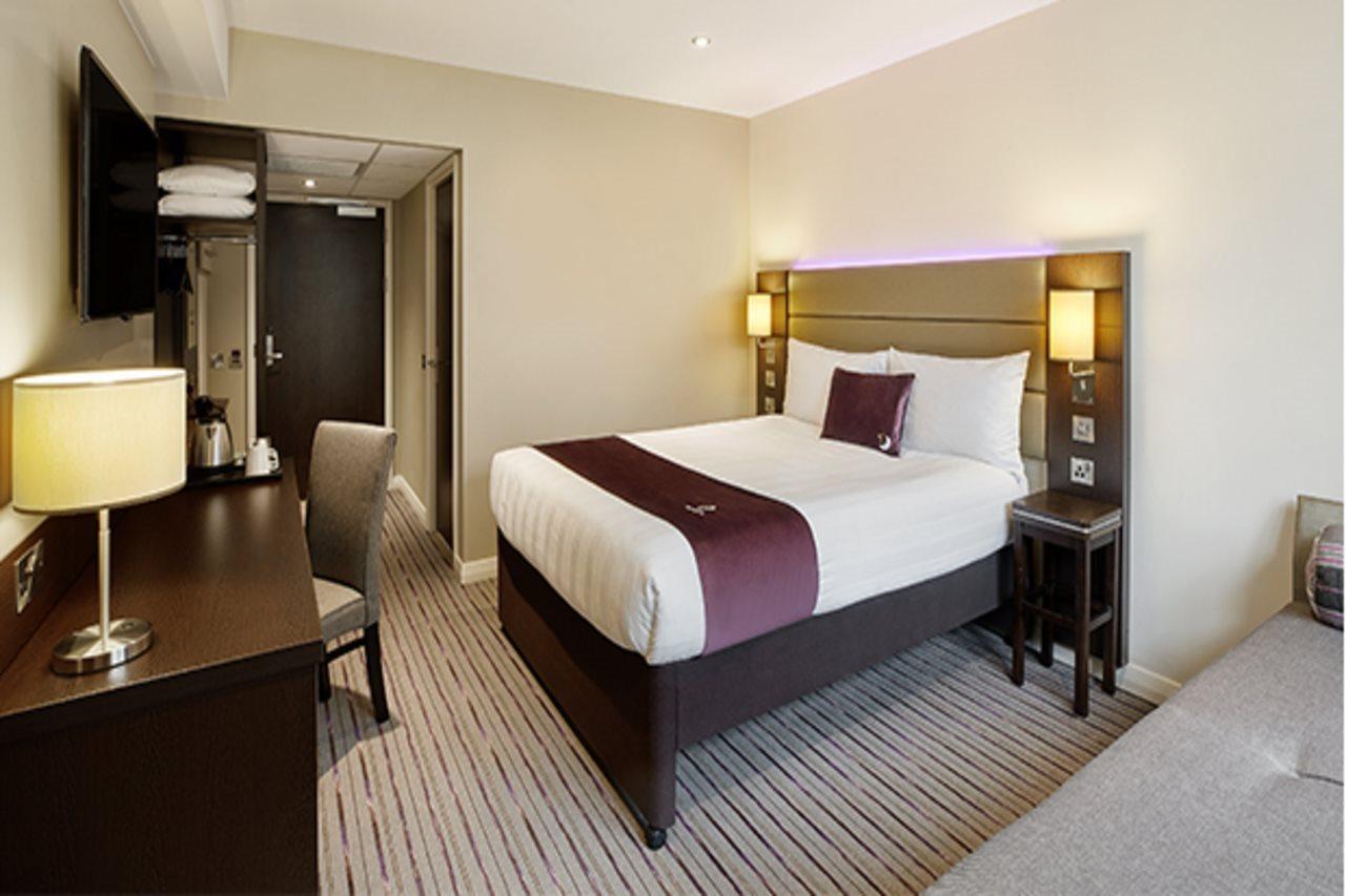 Premier Inn London Gatwick Airport South - London Road Crawley  Luaran gambar