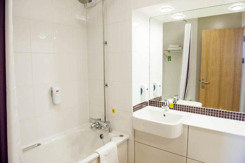 Premier Inn London Gatwick Airport South - London Road Crawley  Luaran gambar